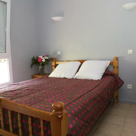 Complexe Des Oustalous