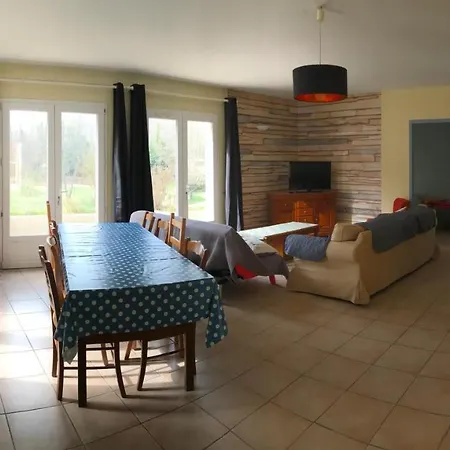 منتزه العطل Complexe Des Oustalous ليه كابان