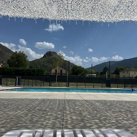 Complexe Des Oustalous Semesterpark Les Cabannes (Ariege)