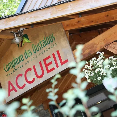 Complexe Des Oustalous * Les Cabannes (Ariege)